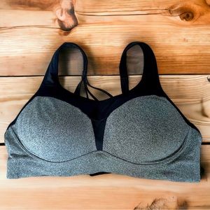 Women’s Champion Sports Bra Size Large